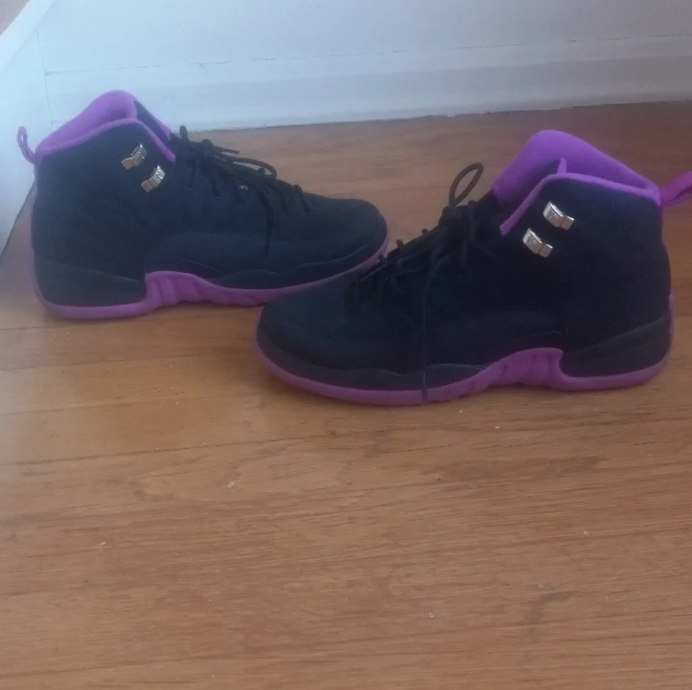 2016 Air Jordan 12 Retro GG Hyper Violet Size 9.5Y